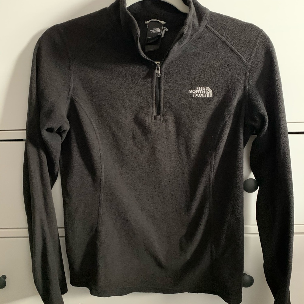 North Face black thin sweater